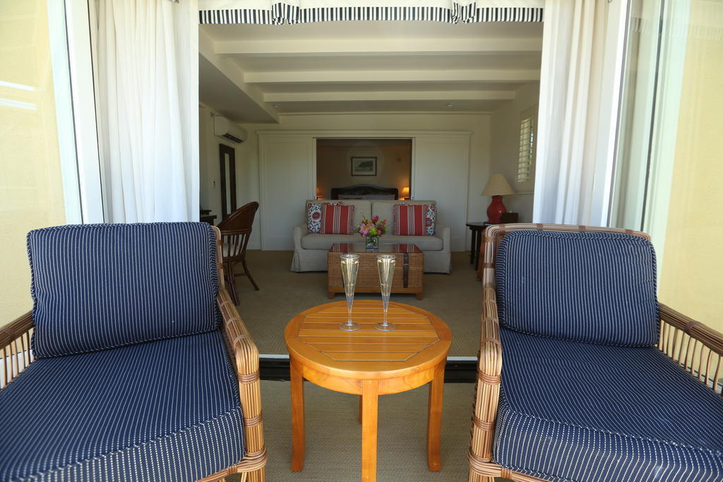Pavilion Hotel Авалон Екстериор снимка
